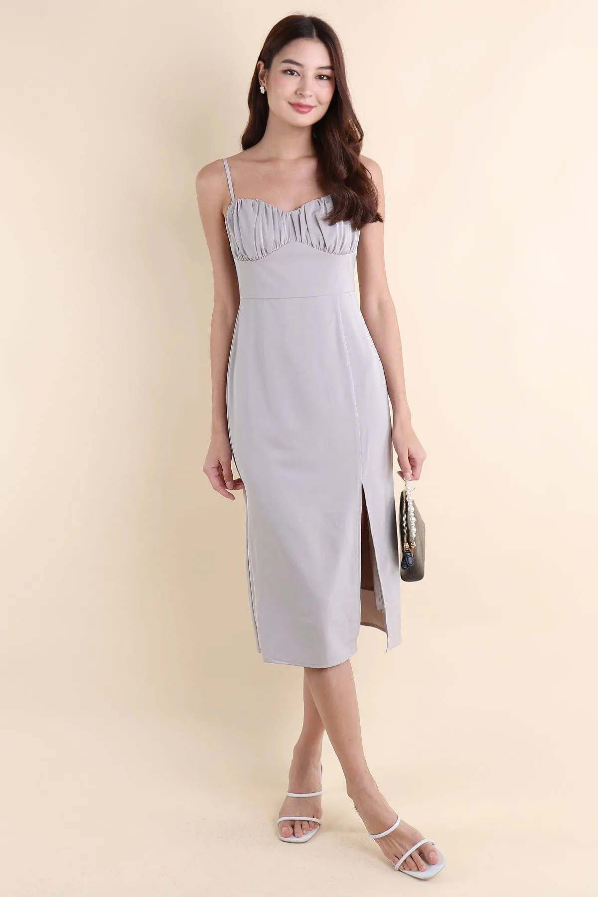 CHEYENNE FITTED MIDI DRESS IN ETOUPE