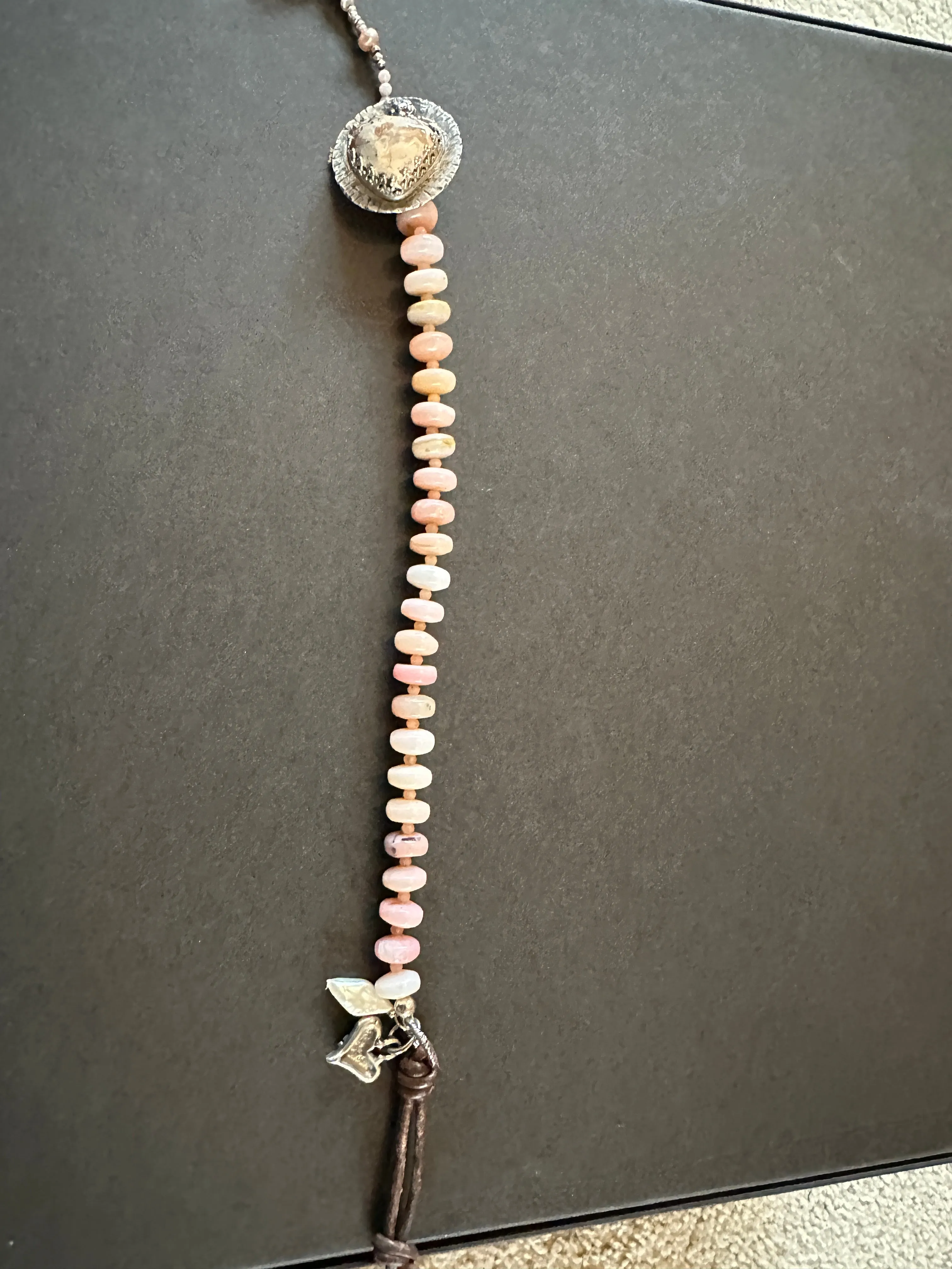 Deeta By Design Pink Conch silver heart bracelet