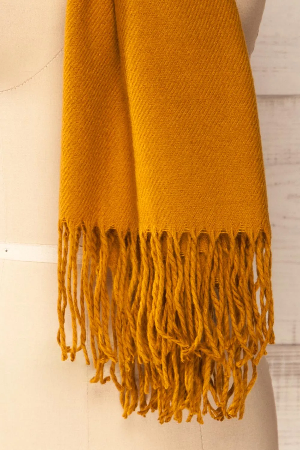 Le Baiser Mustard | Soft Knitted Scarf