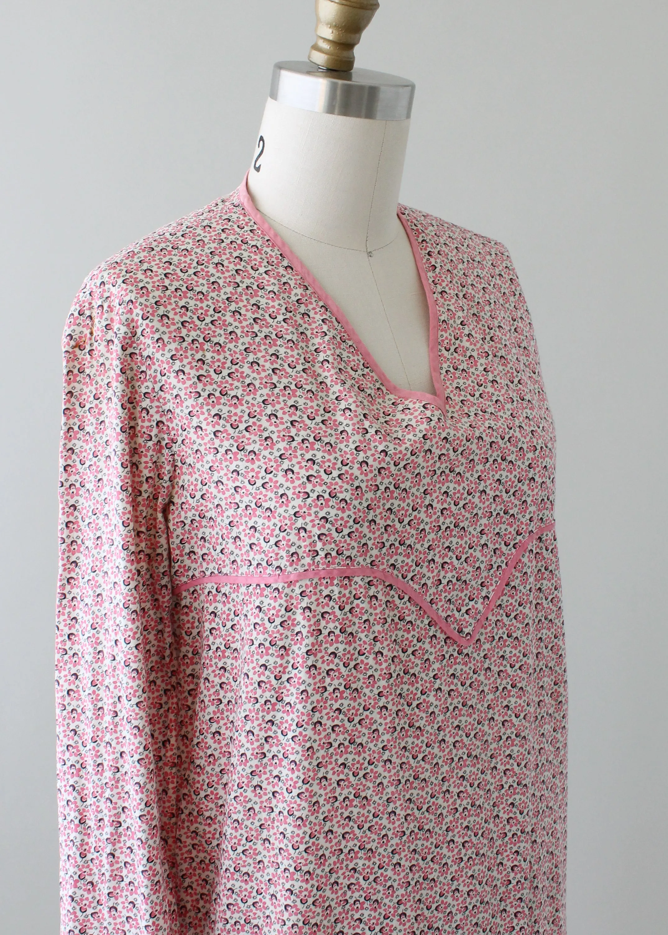 Vintage 1920s Pink Floral Cotton Day Dress