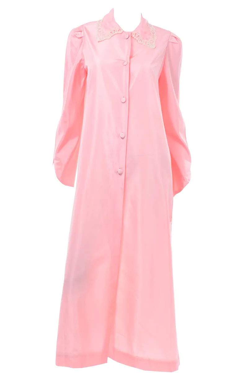 Vintage Chloe Pink Taffeta Hostess Robe With Lace Collar