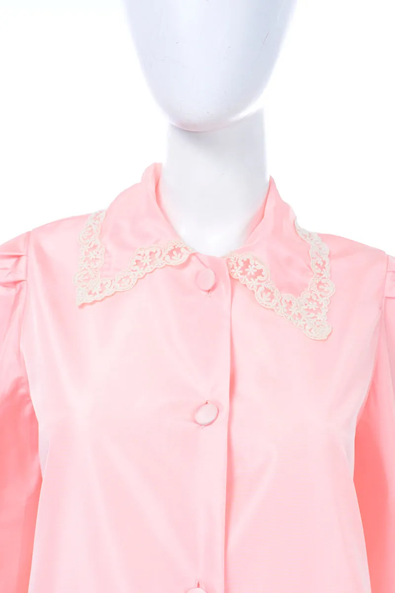 Vintage Chloe Pink Taffeta Hostess Robe With Lace Collar